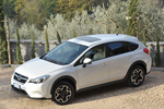 Subaru XV Gama XV Gama XV Todo terreno Satin White Pearl Exterior Frontal-Lateral-Cenital 5 puertas