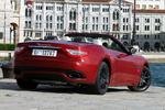 Maserati GranCabrio Sport Sport Descapotable Rosso Trionfale Exterior Posterior-Lateral 2 puertas