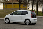 Volkswagen up! 1.0 75 CV White up! Turismo Blanco Puro Exterior Lateral-Posterior 3 puertas