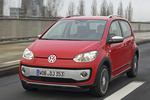 Volkswagen up! Cross up! 1.0 75 CV Gama Cross up! Turismo Rojo Tornado Exterior Frontal-Lateral 5 puertas