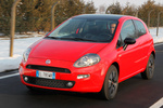 Fiat Punto 0.9 TwinAir 85 CV Turbo TwinAir Turismo Rojo Rubi Exterior Frontal-Lateral 3 puertas