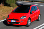 Fiat Punto Gama Punto Gama Punto Turismo Rojo Rubi Exterior Frontal-Lateral 3 puertas