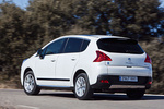 Peugeot 3008 HYbrid4 HYbrid4 Monovolumen Blanco Nacarado Exterior Lateral-Posterior 5 puertas
