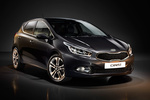 KIA cee'd Gama cee&acute;d Gama cee&acute;d Turismo Oil Blue Exterior Lateral-Frontal 5 puertas