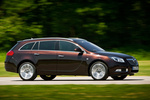 Opel Insignia 2.0 CDTI BiTurbo 195 CV Gama Insignia Turismo familiar Exterior Lateral 5 puertas