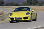 Porsche 911 Carrera Carrera Coup&eacute; Amarillo Speed Exterior Frontal-Lateral 2 puertas