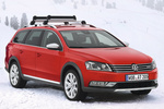 Volkswagen Passat Alltrack 2.0 TSI 210 CV DSG 4Motion Gama Passat Alltrack Turismo familiar Rojo Tornado Exterior Lateral-Frontal 5 puertas