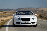Bentley Continental GTC V8 507 CV Gama Continental GTC Descapotable Exterior Frontal 2 puertas