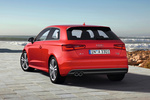 Audi A3 Gama A3 S line Turismo Rojo Shiraz Exterior Posterior-Lateral 3 puertas