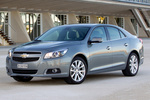 Chevrolet Malibu Gama Malibu Gama Malibu Turismo Ice Silver Exterior Frontal-Lateral 4 puertas