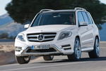 Mercedes-Benz Clase GLK GLK 350 4MATIC BlueEFFICIENCY Paquete Deportivo Exterior AMG Todo terreno Blanco diamante metalizado BRIGHT Exterior Frontal-Lateral 5 puertas