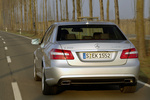 Mercedes-Benz Clase E E 300 BlueTEC HYBRID Gama Clase E Turismo Gris Iridio Metalizado Exterior Posterior 4 puertas