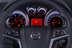 Opel Zafira Tourer  2.0 CDTI 165 CV Excellence Monovolumen Interior Cuadro de instrumentos 5 puertas