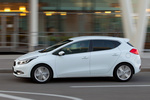 KIA cee'd Gama cee&acute;d Gama cee&acute;d Turismo Cassa White Exterior Lateral 5 puertas