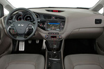 KIA cee'd Gama cee&acute;d Gama cee&acute;d Turismo Interior Salpicadero 5 puertas