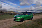 Skoda Fabia RS 1.4 TSI 180 CV DSG 7 vel. RS Turismo Verde Rally Metalizado Exterior Frontal-Lateral 5 puertas