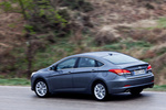 Hyundai i40 1.7 CRDi 136 CV Style Turismo Stone Grey Exterior Lateral-Posterior 5 puertas