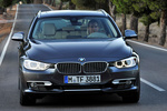 BMW Serie 3 330d Gama Serie 3 Turismo familiar Mineralgrau Exterior Frontal 5 puertas
