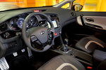 KIA cee'd Gama cee&acute;d Emotion Turismo Interior Salpicadero 5 puertas