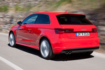 Audi A3 Gama A3 S line Turismo Rojo Shiraz Exterior Lateral-Posterior 3 puertas