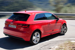 Audi A3 Gama A3 S line Turismo Rojo Shiraz Exterior Posterior-Lateral 3 puertas