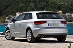 Audi A3 Gama A3 Gama A3 Turismo Plata Hielo Metalizado Exterior Lateral-Posterior 3 puertas