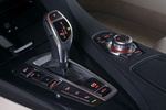 BMW Serie 6 650i xDrive Coup&eacute; (408 CV) 640i Coup&eacute; Coup&eacute; Interior Palanca de Cambios 2 puertas
