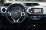 Toyota Yaris H&iacute;brido H&iacute;brido Turismo Interior Salpicadero 5 puertas