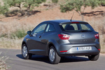 SEAT Ibiza 1.2 12v 60 CV Reference Turismo Gris Pirineos Exterior Lateral-Posterior 3 puertas
