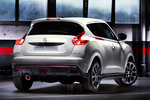 Nissan Juke Nismo 1.6i TURBO 200 CV Nismo Todo terreno Blanco Perlado Exterior Posterior-Lateral 5 puertas