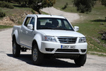 TATA Xenon Doble Cabina 4x4 150 CV Gama Xenon (2012) Pick up Arctic White Exterior Lateral-Frontal 4 puertas