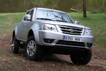 TATA Xenon Doble Cabina 4x4 150 CV Gama Xenon (2012) Pick up Artic Silver Exterior Frontal 4 puertas