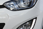 Hyundai i20 Gama i20 Gama i20 Turismo Coral White Exterior Faro 5 puertas