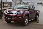 Isuzu D-MAX Cabina extendida 4x4 2.5 163 CV Solar Pick up Exterior Frontal-Lateral 5 puertas