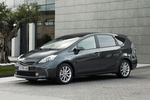 Toyota Prius+ Gama Prius+ Gama Prius+ Monovolumen Gris Grafito Exterior Frontal-Lateral 5 puertas