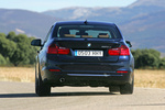 BMW Serie 3 320d (184 CV) Luxury Line Turismo Imperialblau Efecto Brillante Exterior Posterior 4 puertas