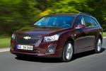 Chevrolet Cruze Gama Cruze SW Gama Cruze SW Turismo familiar Velvet Red Exterior Frontal-Lateral 5 puertas
