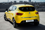 Renault Clio Gama Clio Gama Clio Turismo Flash Yellow Exterior Lateral-Posterior 5 puertas