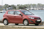Hyundai i20 Gama i20 Gama i20 Turismo Electric Red Exterior Lateral-Frontal 5 puertas