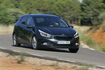 KIA cee'd 1.6 CRDi VGT 128 CV Emotion Turismo Dark gun metal Exterior Frontal-Lateral 5 puertas
