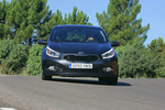 KIA cee'd 1.6 CRDi VGT 128 CV Emotion Turismo Dark gun metal Exterior Frontal 5 puertas