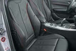 BMW Serie 1 118d Sport Line Turismo Interior Asientos 5 puertas