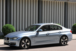 BMW Serie 3 ActiveHybrid 3 ActiveHybrid 3 Turismo Liquid Blue Exterior Lateral-Frontal 4 puertas