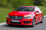 Mercedes-Benz Clase A Gama Clase A AMG Sport Turismo Rojo Jupiter Exterior Frontal-Lateral 5 puertas