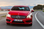 Mercedes-Benz Clase A Gama Clase A AMG Sport Turismo Rojo Jupiter Exterior Frontal 5 puertas