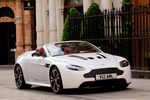 Aston Martin Vantage V12 6.0 517 CV Gama V12 Vantage Descapotable Exterior Lateral-Frontal 2 puertas