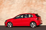 Volkswagen Polo 1.6 TDI 90 CV R-Line Turismo Rojo Flash Exterior Lateral 5 puertas