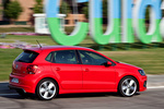 Volkswagen Polo 1.6 TDI 90 CV R-Line Turismo Rojo Flash Exterior Posterior-Lateral 5 puertas