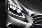 Lexus LS LS 600h L Gama LS Turismo Exterior Faro 5 puertas
