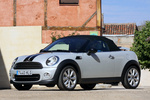 MINI MINI Roadster Cooper Roadster (122 CV) Cooper Descapotable White Silver metalizado Exterior Frontal-Lateral 2 puertas
